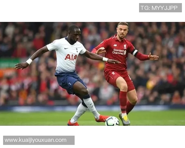 山形山神与不死鸟的决战传说揭示了力量与永恒的对抗之谜 山形山神与不死鸟的决战传说揭示了力量与永恒的对抗之谜