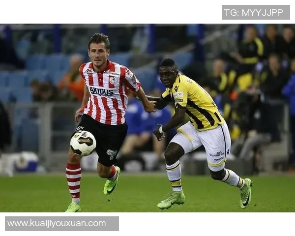 瓦尔韦克迎战鹿特丹激烈对决引发球迷热议与期待