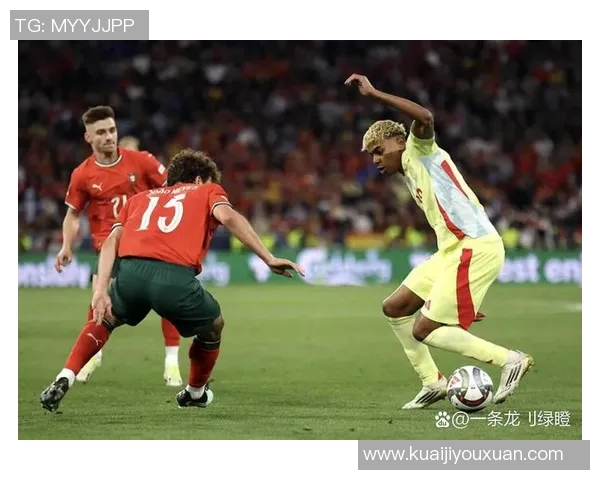 荷兰与西班牙下半场精彩对决分析与战术解读