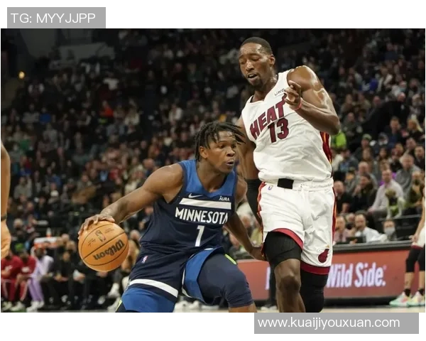 魔术队与勇士队的激烈对决揭示了NBA赛季的新动态与未来走势 魔术队与勇士队的激烈对决揭示了NBA赛季的新动态与未来走势