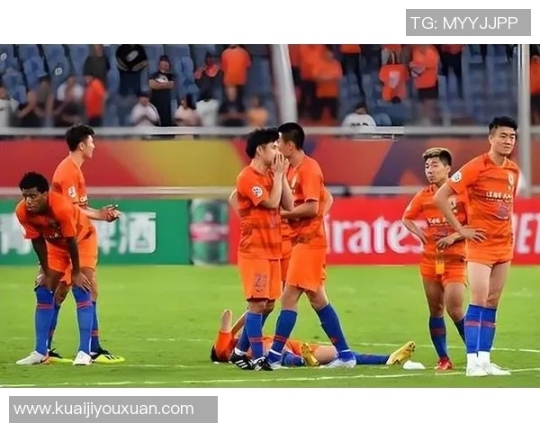 鲁能泰山与上海绿地的激烈对决展现中超联赛的精彩与魅力 鲁能泰山与上海绿地的激烈对决展现中超联赛的精彩与魅力