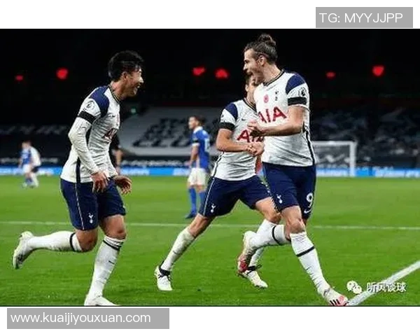 2017年日耳曼队与热刺队精彩对决回顾与分析 2017年日耳曼队与热刺队精彩对决回顾与分析