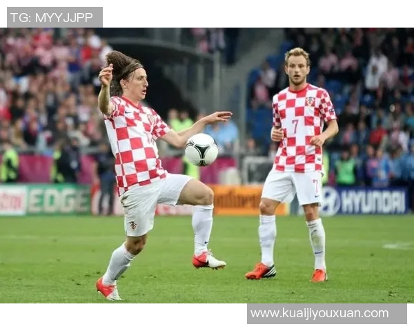 俄罗斯与捷克足球赛前瞻及比分预测分析