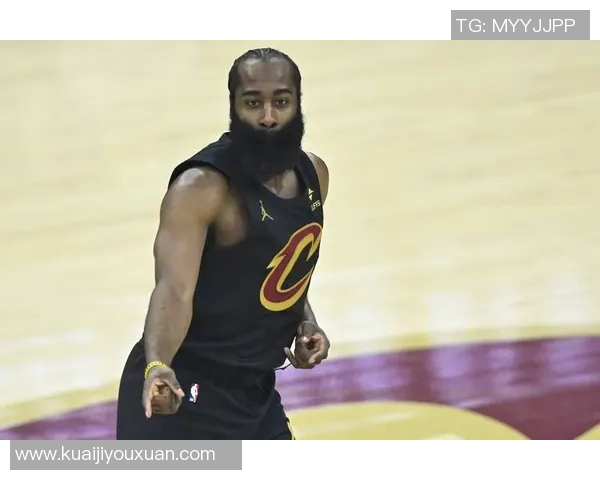 哈登与塔图姆的巅峰对决谁能在NBA赛场上笑到最后